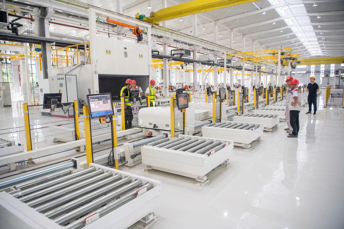 重庆持续提升工业“含绿量”（活力中国调研行）