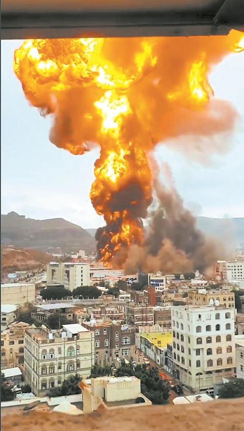 以色列空袭也门首都萨那