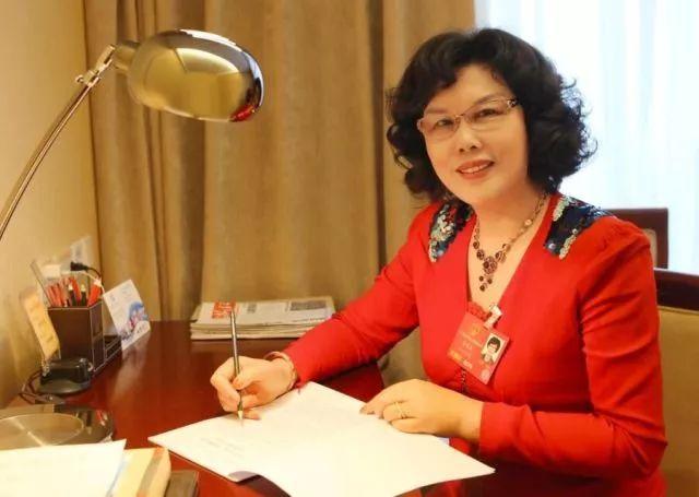 维密大股东寻求改组董事会