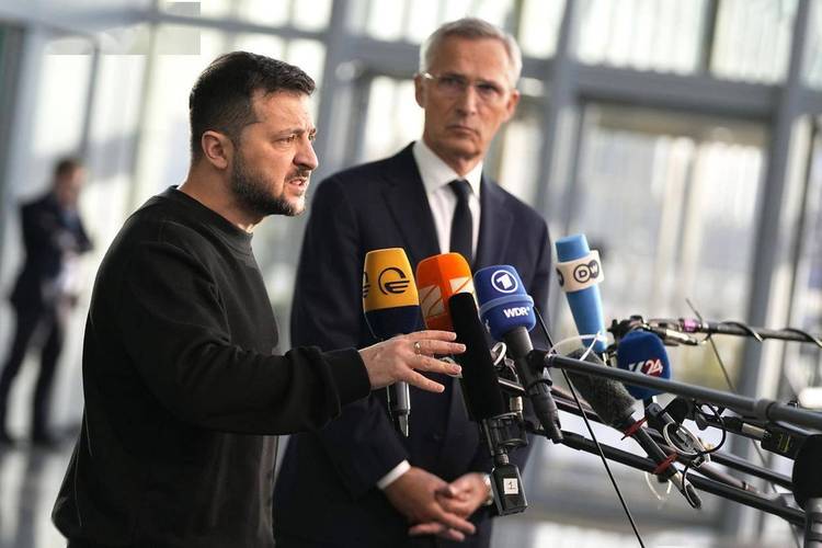 美国共和党议员要求加拿大补缴3000亿美元国防 “欠费”