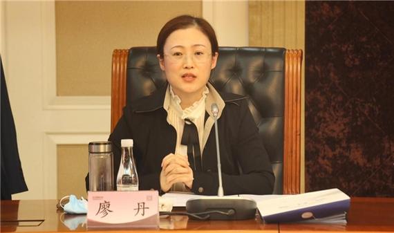 天立国际控股获执行董事罗实增持50万股